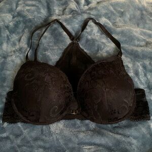 Elegant Black Lace Bra, Front closure, 36 D, Like New
